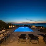 Amarone Mykonos Town