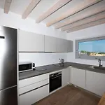 Amarone * Mykonos Town