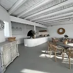 Amarone Mykonos Town