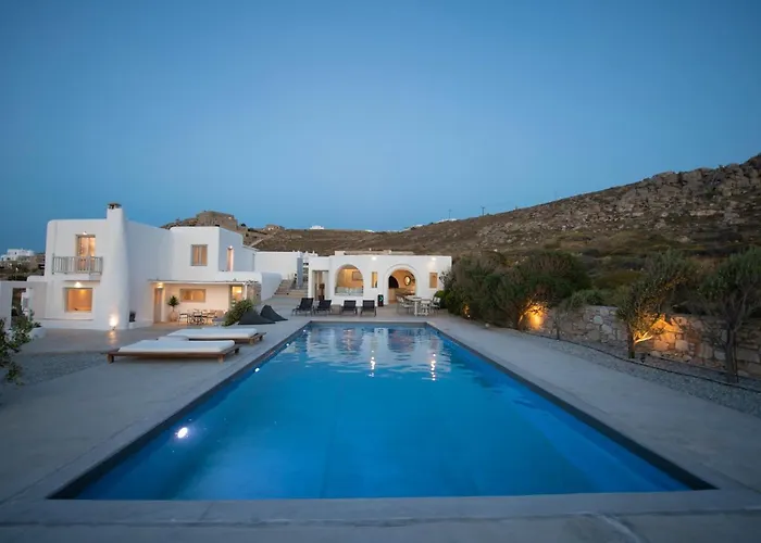 Amarone Mykonos Town