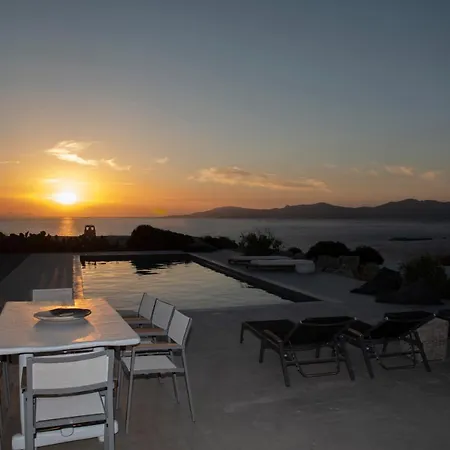 Amarone * Mykonos Town