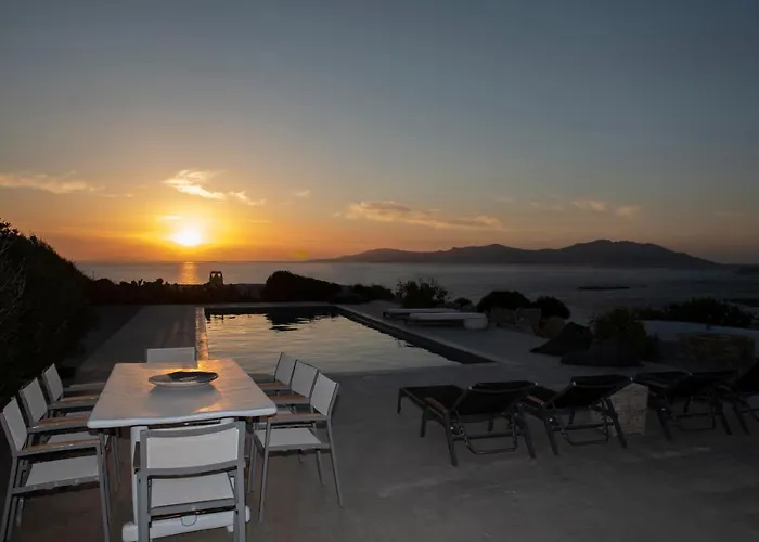 Amarone * Mykonos Town